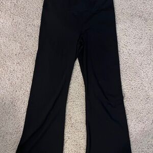 American Eagle “The Everything” Flare Leggings - Size XL